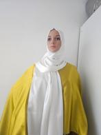 Berussa merk sjaal, Kleding | Dames, Mutsen, Sjaals en Handschoenen, Ophalen of Verzenden, Zo goed als nieuw, Sjaal