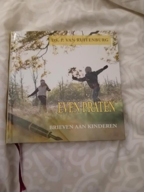 P. van Ruitenburg - Even praten, Boeken, Godsdienst en Theologie, Zo goed als nieuw, Ophalen of Verzenden