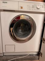 Miele wasmachine Novotronic W852, Witgoed en Apparatuur, Wasmachines, 85 tot 90 cm, 4 tot 6 kg, 1200 tot 1600 toeren, Wolwasprogramma