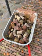 Gratis Stukjes oude waaltjes, Tuin en Terras, Grind, Keien en Split, Ophalen, Gebruikt, Bruin, Overige typen