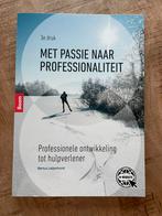 Bertus Leijenhorst - Met passie naar professionaliteit, Ophalen of Verzenden, Zo goed als nieuw, Bertus Leijenhorst, Nederlands