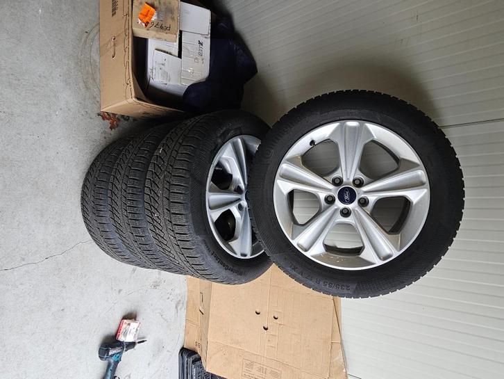 Ford velgen / banden (origineel) 5x108!17 inch!Onbeschadigd!, Auto-onderdelen, Banden en Velgen, Band(en), Winterbanden, 17 inch
