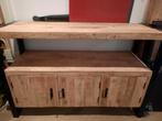 Dressoir Britt, Huis en Inrichting, Kasten | Dressoirs, Ophalen, 100 tot 150 cm, Zo goed als nieuw, 25 tot 50 cm