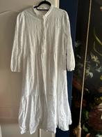 Zara witte jurk met embroidery en borduursel maat XXL, Nieuw, Zara, Ophalen of Verzenden, Onder de knie