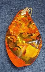 Hanger barnsteen, Overige voorstellingen, Geel, Ophalen of Verzenden, Zo goed als nieuw