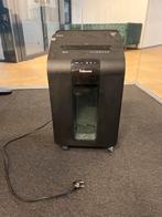 Fellowes 100M Papierversnipperaar, Ophalen, Gebruikt