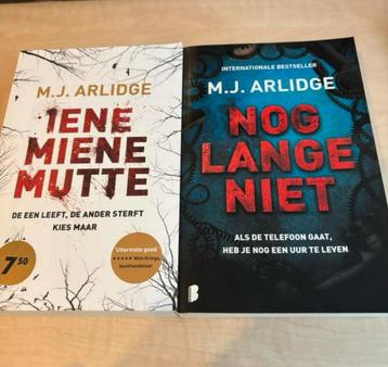 2 boeken van M.J. Arlidge - Thriller Collectie beschikbaar voor biedingen