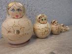 Kleine blank houten matroesjka poppetjes, Verzamelen, Poppetjes en Figuurtjes, Ophalen of Verzenden, Gebruikt