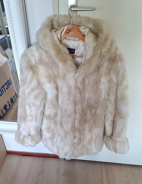 Gebroken wit/beige Edgar Vos bontjas (nepbont) maat S, Kleding | Dames, Jassen | Winter, Zo goed als nieuw, Maat 36 (S), Beige