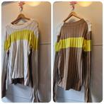 Trui met Kleurblokken - Wit/Bruin/Neon Geel - Maat S, Kleding | Dames, Truien en Vesten, Maat 38/40 (M), Geel, Ophalen of Verzenden