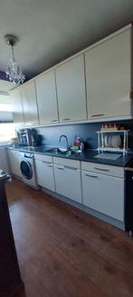 Keukenblok creme kleur 2e hands 319 cm breed, Huis en Inrichting, Keuken | Complete keukens, Ophalen, Gebruikt, Wit, Enkelwandige keuken