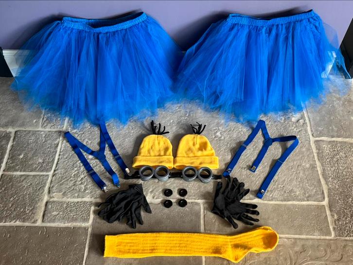 Dubbele Minions verkleedset m/v, Kinderen en Baby's, Carnavalskleding en Verkleedspullen, Zo goed als nieuw, Jongen of Meisje