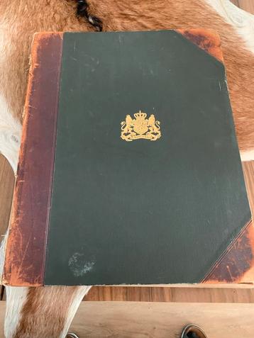 Antiek Boek: Schilderijen Ned. Kon. Huis beschikbaar voor biedingen