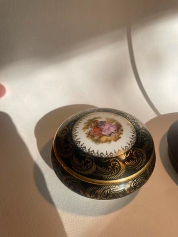 Limoges porseleinen sierdoosje – Marcel Chaufriasse – beschikbaar voor biedingen