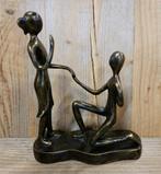 HUWLIJKS AANZOEK / bronzen beeld, Ophalen of Verzenden