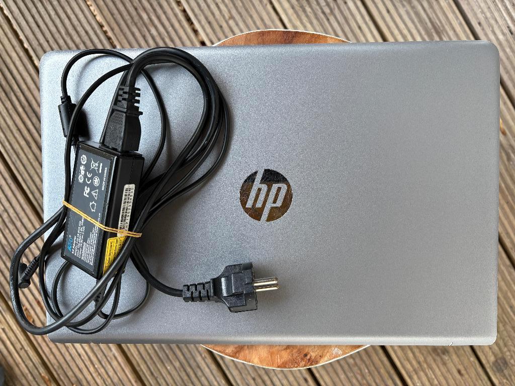 HP Pavilion 15-cc593nd laptop - ideaal voor onderdelen, Ophalen, Gebruikt, Met videokaart, 8 GB