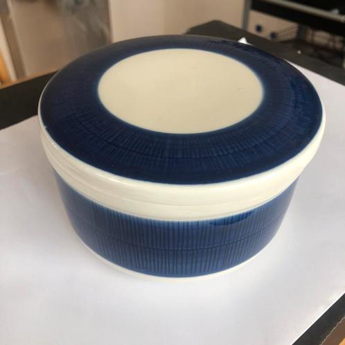 Koka Rörstrand boterdoos opbergdoos, Huis en Inrichting, Keuken | Servies, Zo goed als nieuw, Overige stijlen, Porselein, Ophalen of Verzenden