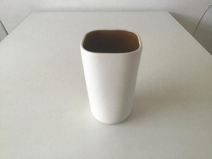 Vintage Studio Fris Edam Holland vaas 502 ; 18 cm hoog, Huis en Inrichting, Woonaccessoires | Vazen, Gebruikt, Wit, Minder dan 50 cm