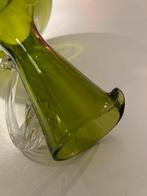 Groene glazen vaas met handvat, Antiek en Kunst, Ophalen of Verzenden