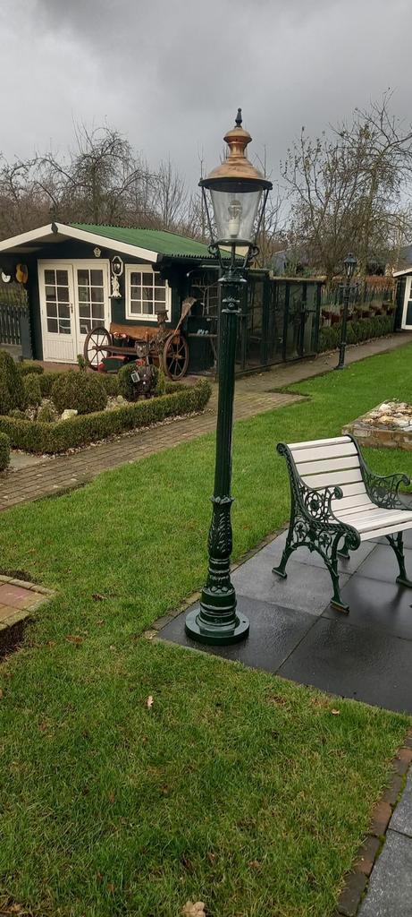In NIEUWSTAAT gerestaureerde klassieke LANTAARNPALEN te koop, Tuin en Terras, Buitenverlichting, Zo goed als nieuw, Ophalen