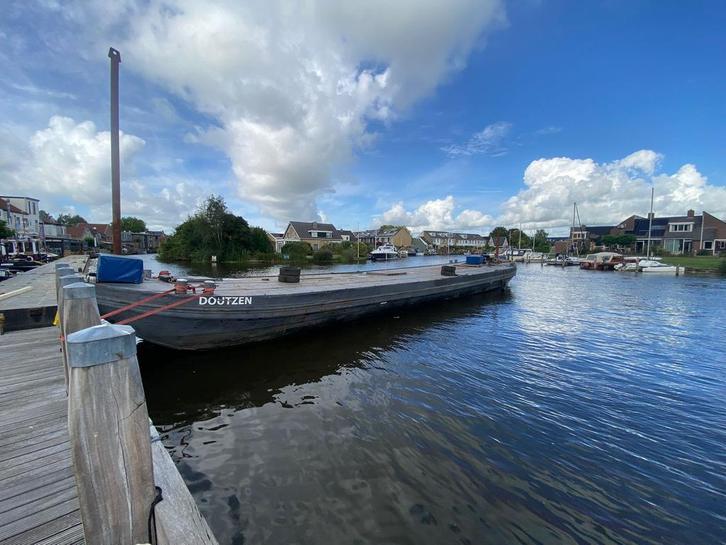 Dekschuit/ ponton te huur, Watersport en Boten, Accessoires en Onderhoud, Gebruikt, Overige typen, Ophalen of Verzenden