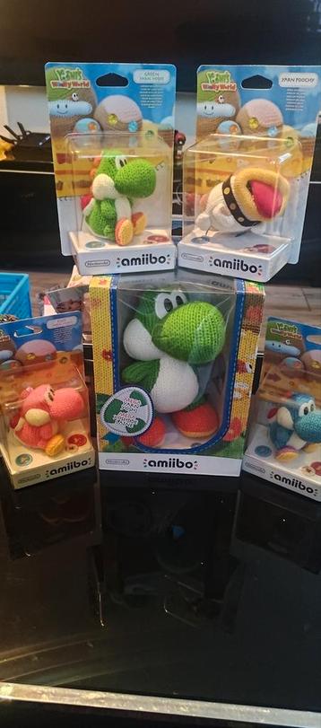 Amiibo - Yoshi's woolly world complete in box (incl poochy) beschikbaar voor biedingen