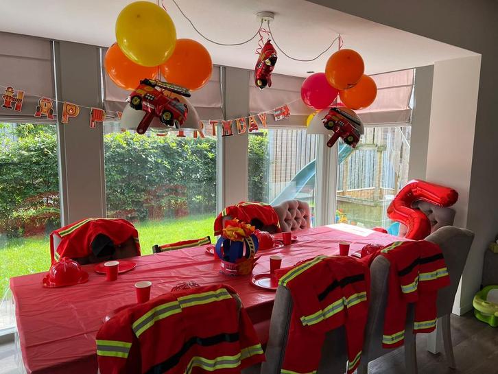 Brandweer themakist, Hobby en Vrije tijd, Feestartikelen, Zo goed als nieuw, Versiering, Ophalen