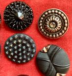 10 bijzondere knopen 2,5 cm diameter, Ophalen of Verzenden, Zo goed als nieuw, Knoop of Knopen