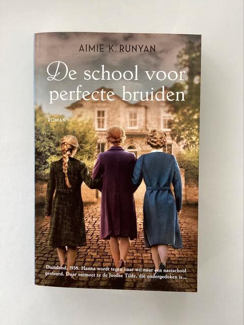 De school voor perfecte bruiden. Aimi K.Runyan, Boeken, Historische romans, Nieuw, Verzenden