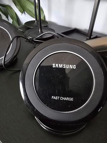 Samsung Draadloze Oplader beschikbaar voor biedingen