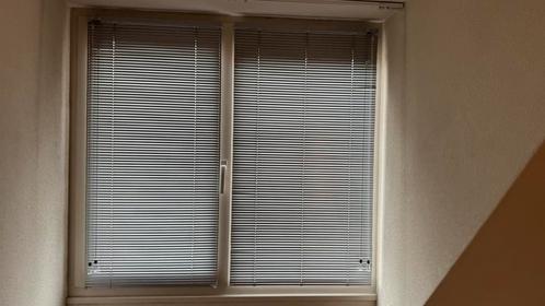 Luxaflex 8 stuks, Huis en Inrichting, Stoffering | Gordijnen en Lamellen, Gebruikt, 100 tot 150 cm, 50 tot 100 cm, Grijs, Ophalen