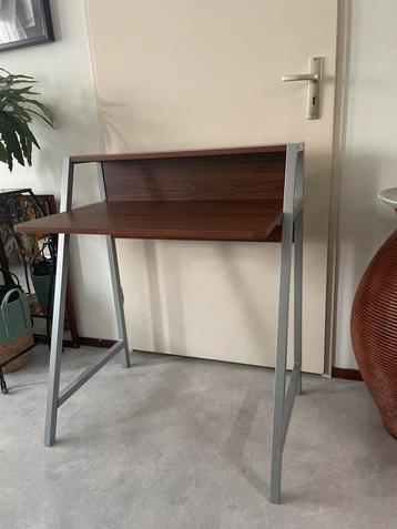 Vintage Bureau met Stijl beschikbaar voor biedingen