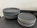 7x Dinerbord en 7x ontbijtbord Day useful evryday, Ophalen