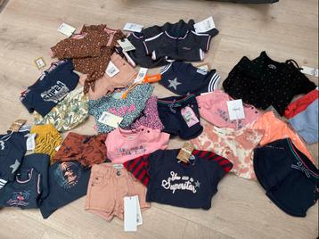 Nieuw pakket baby kleding 26 stuks zomer items beschikbaar voor biedingen