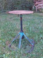 Oude Vintage Industriele Kruk Tafeltje, Huis en Inrichting, Krukjes, Gebruikt, Ophalen of Verzenden, H, H