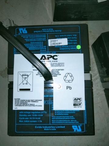 APC accu's  beschikbaar voor biedingen