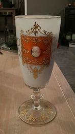 Vintage Camee Vaas met Gouden Details, Ophalen of Verzenden