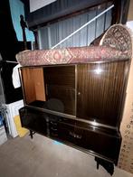 Vintage houten kast, Ophalen