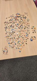380 vintage speldjes uit de jaren 50 en 60, Verzamelen, Speldjes, Pins en Buttons, Ophalen of Verzenden, Gebruikt, Overige onderwerpen