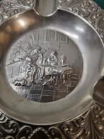 asbak metaal met voorstelling bewerkt, Verzamelen, Ophalen of Verzenden, 'T Olde Gre-j, Info@toldegrej.nl, Endepoelstraat 20f Didam