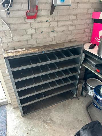 Opbergkast  - vakkenkast metaal - sorteerkast beschikbaar voor biedingen