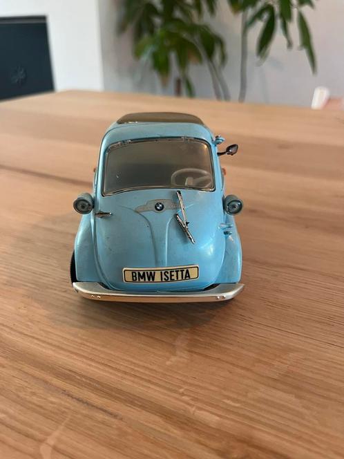 BMW Isetta 250 Modelauto 1:18, Hobby en Vrije tijd, Modelauto's | 1:18, Gebruikt, Auto, Ophalen of Verzenden