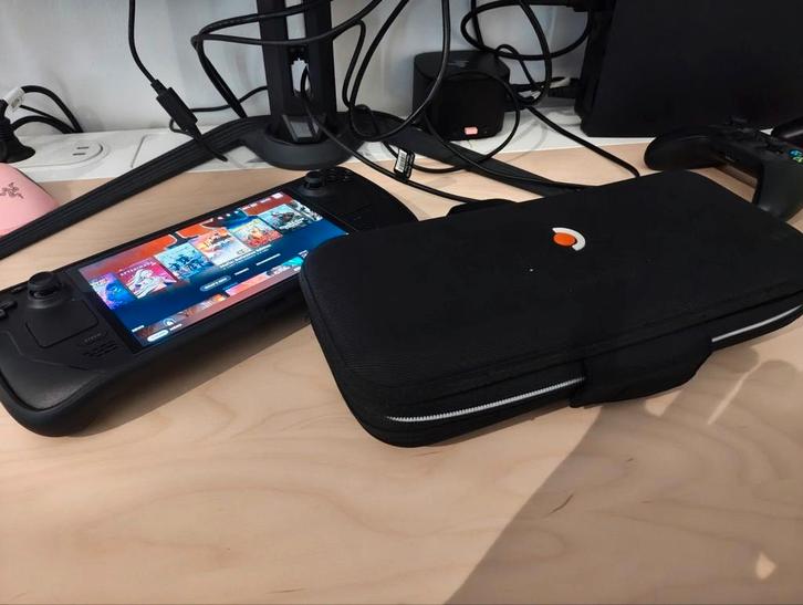 Steam deck oled 1TB + beschermcase, Spelcomputers en Games, Spelcomputers | Overige, Zo goed als nieuw, Ophalen