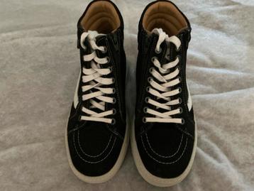 Semi orthopedische schoen leer, ritsen en veters maat 38,5 beschikbaar voor biedingen