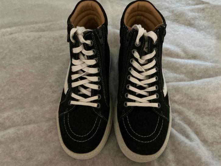 Semi orthopedische schoen leer, ritsen en veters maat 38,5, Kinderen en Baby's, Kinderkleding | Schoenen en Sokken, Nieuw, Schoenen