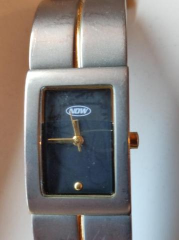 NOW- vintage - titanium dameshorloge  beschikbaar voor biedingen