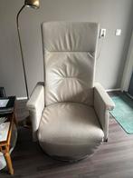 Relax-/draaifauteuil, Ophalen, Gebruikt, 50 tot 75 cm, Leer
