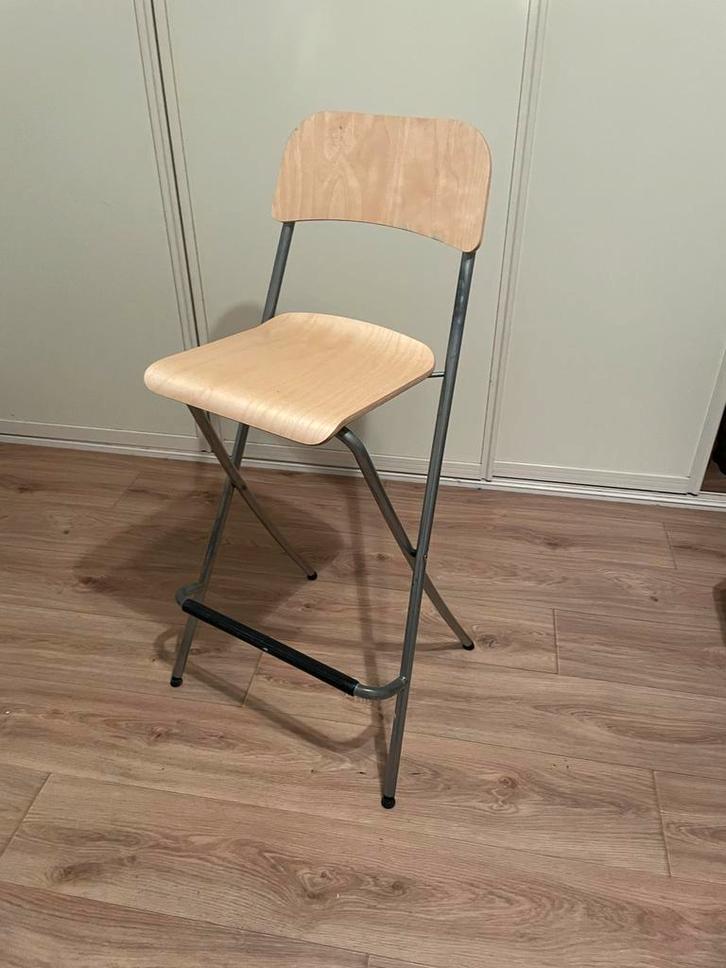 Opvouwbare barkruk - lichtbruin - Ikea (Franklin), Huis en Inrichting, Stoelen, Gebruikt, Eén, Hout, Overige kleuren, Ophalen