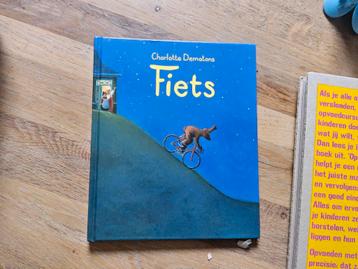 Charlotte Dematons - Fiets klein boekje beschikbaar voor biedingen
