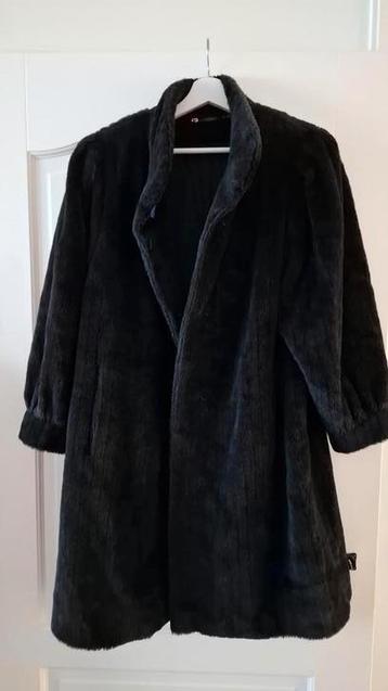 Vintage wollen mantel merk Dakuluxe  beschikbaar voor biedingen